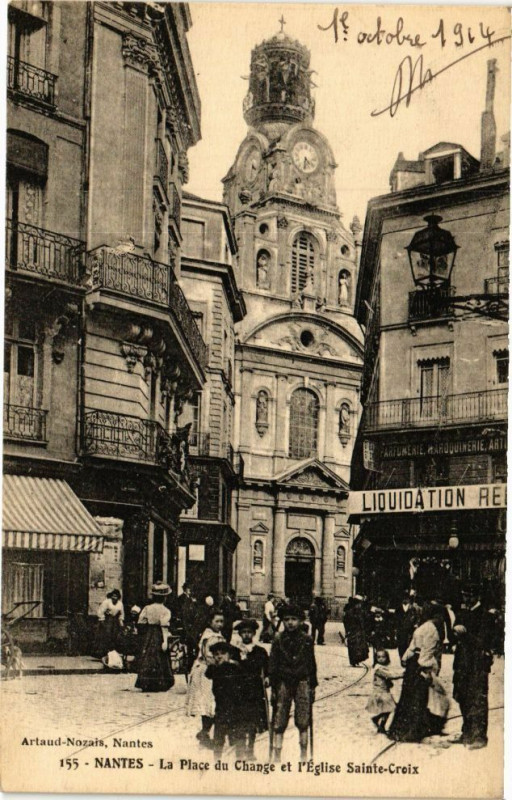 Carte postale ancienne Nantes - La Place du Change et l'Eglise Saint-Croix à Nantes