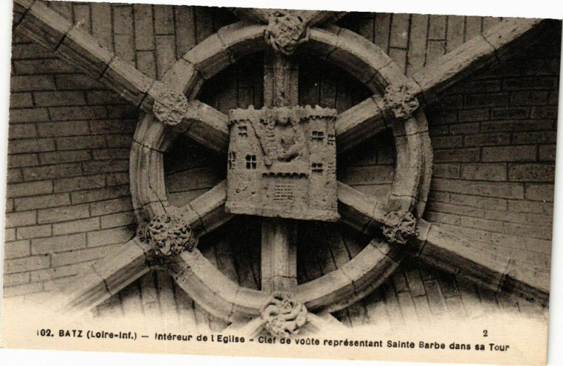 Carte postale ancienne Batz - Interieur de l'Eglise - Clef de voute