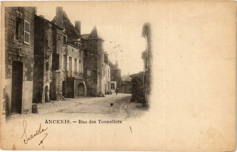Carte postale ancienne Ancenis - Rue des Tonneliers