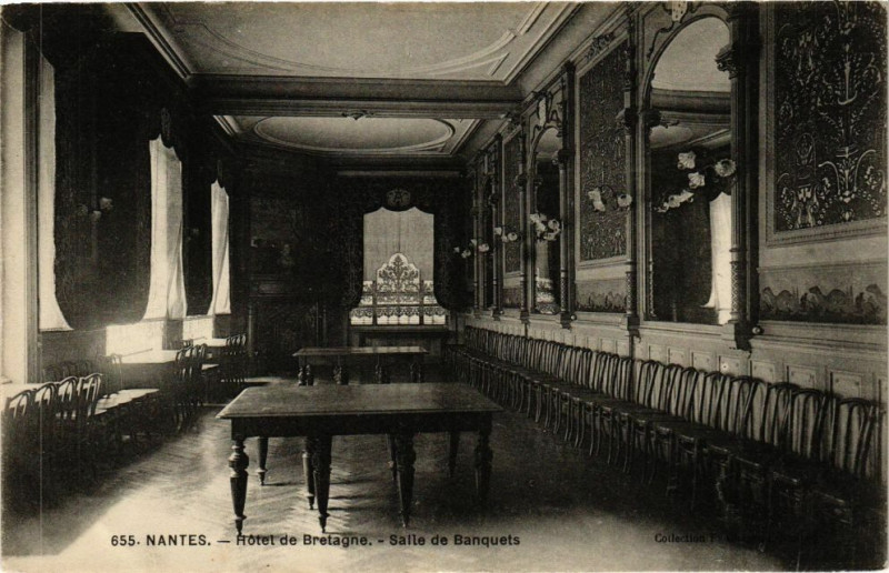 Carte postale ancienne Nantes - Hotel de Bretagne Salle de Banquets à Nantes