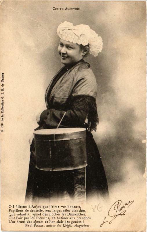 Carte postale ancienne Angers Coiffe Angevine à Angers