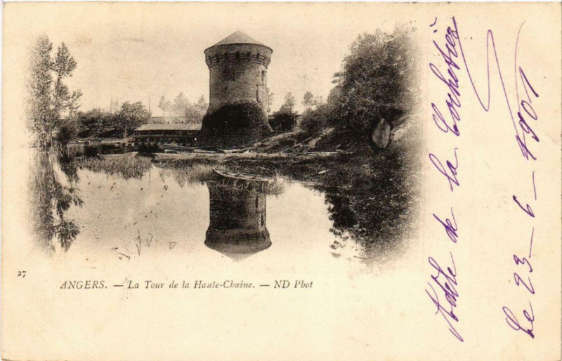 Carte postale ancienne Angers La Tour de la Haute-Chaine à Angers
