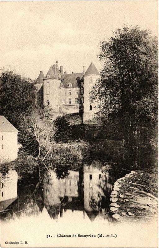 Carte postale ancienne Chateau de Beaupreau