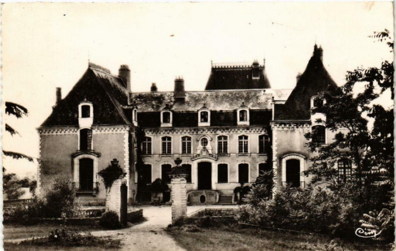 Carte postale ancienne Feneu Chateau de Sautre à Feneu