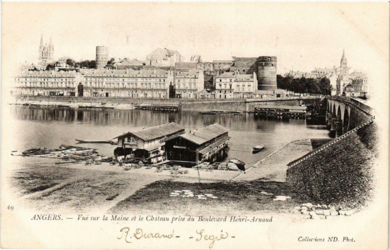 Carte postale ancienne Angers vue sur la Maine et le Chateau à Angers
