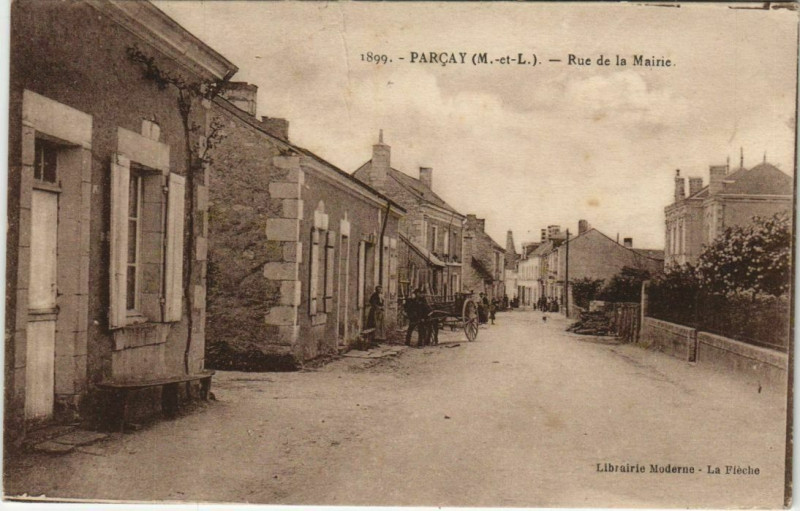 Carte postale ancienne Parcay Rue de la Mairie