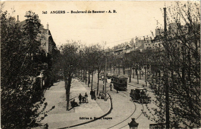 Carte postale ancienne Angers - Boulevard de Saumur à Angers