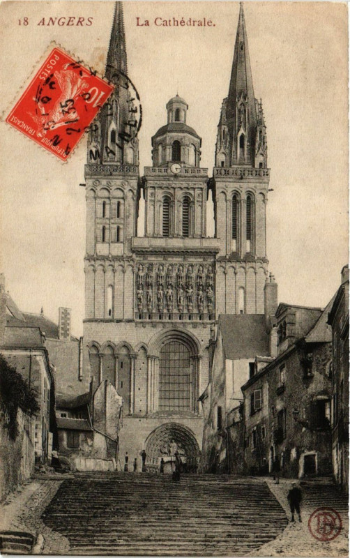 Carte postale ancienne Angers - La Cathédrale à Angers