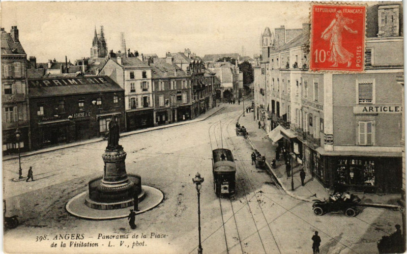 Carte postale ancienne Angers - Panorama de la Place de la Visitation à Angers