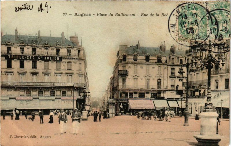 Carte postale ancienne Angers - Place du Ralliement - Rue de la Roe à Angers