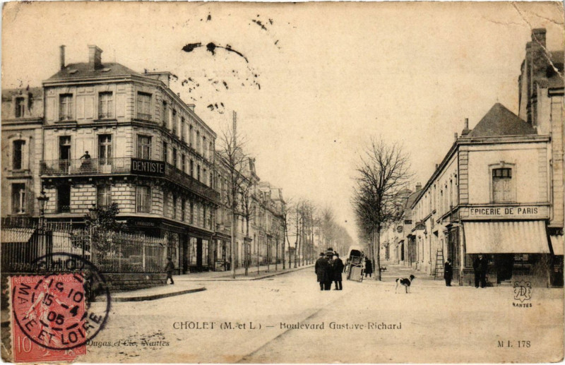 Carte postale ancienne Cholet - Boulevard Gustave Richard à Cholet