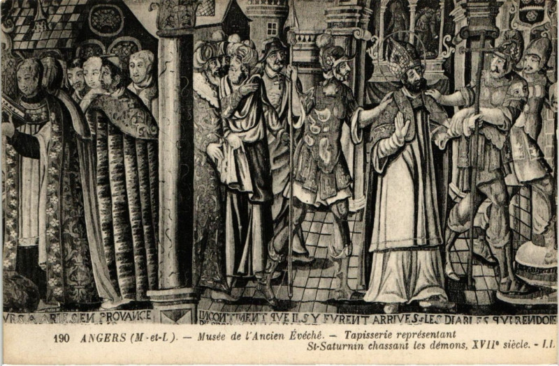 Carte postale ancienne Angers - Musée de l'ancien Eveche - Tapissiere des Gobelins à Angers