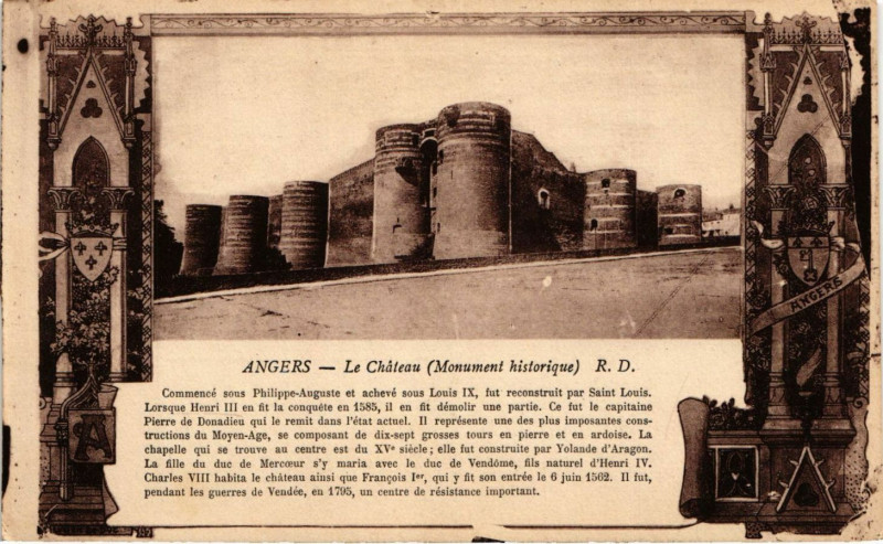 Carte postale ancienne Angers - Le Chateau (Monument historique) à Angers