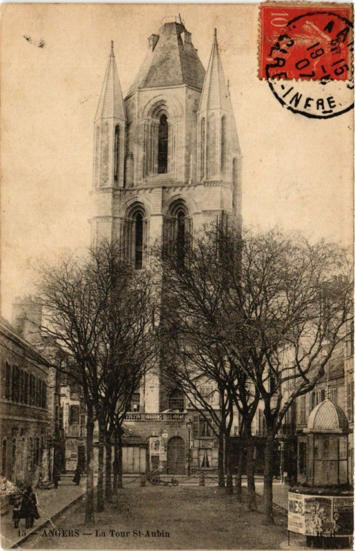 Carte postale ancienne Angers - La Tour Saint-Aubin à Angers