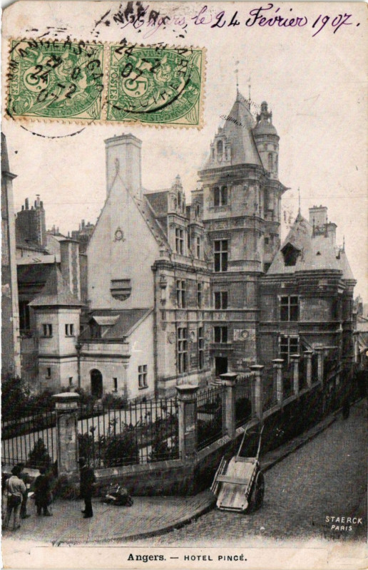 Carte postale ancienne Angers - Hotel Pince à Angers