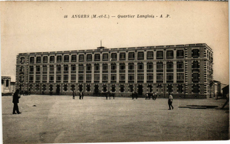 Carte postale ancienne Angers - Quartier Langlois à Angers