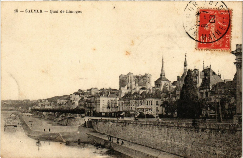 Carte postale ancienne Saumur - Quai de Limoges à Saumur