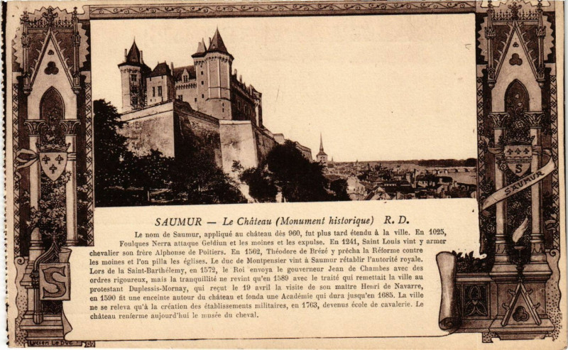Carte postale ancienne Saumur - Le Chateau à Saumur