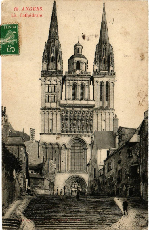 Carte postale ancienne Angers - La Cathédrale à Angers