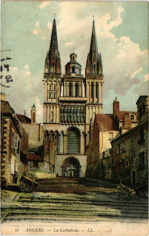 Carte postale ancienne Angers - La Cathédrale à Angers