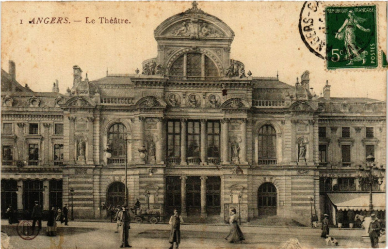 Carte postale ancienne Angers - Le Théatre à Angers