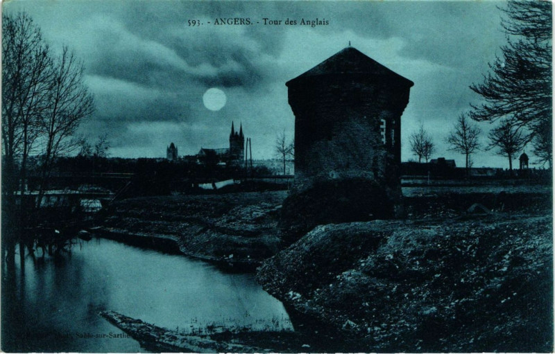 Carte postale ancienne Angers - Tour des Anglais à Angers