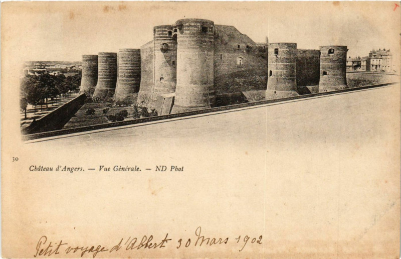Carte postale ancienne Chateau d'Angers - Vue générale à Angers