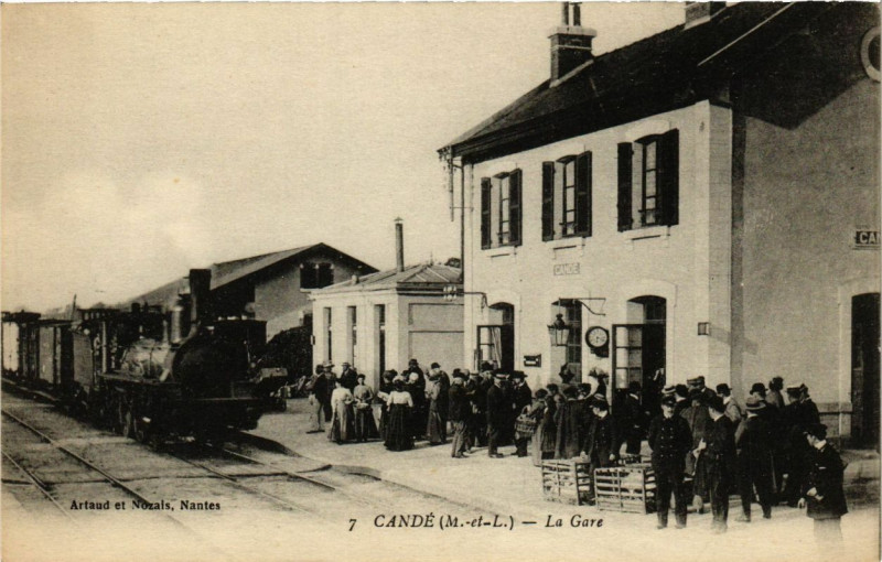 Carte postale ancienne Cande- La Gare à Candé