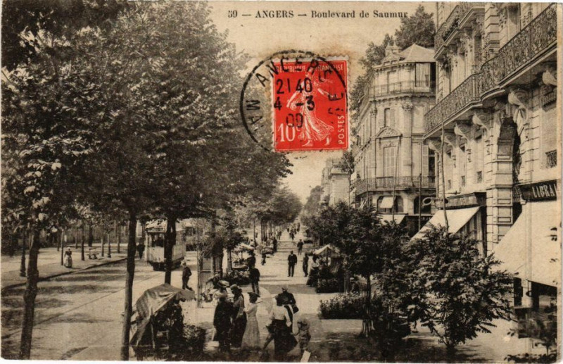 Carte postale ancienne Angers - Boulevard de Saumur à Angers