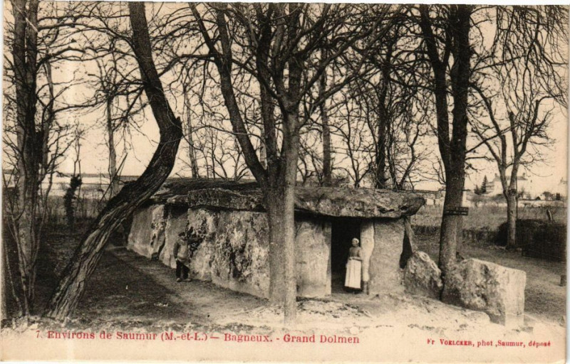 Carte postale ancienne Env. de Saumur - Bagneux à Saumur