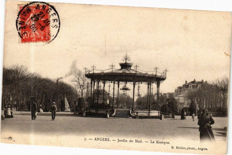 Carte postale ancienne Angers - Le Kiosque - Jardin du Mail à Angers