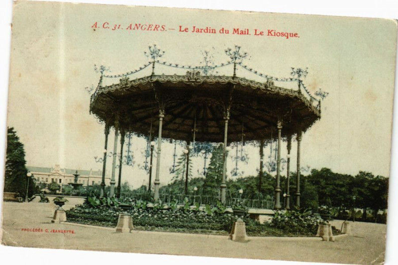 Carte postale ancienne Angers - Le Kiosque - Jardin du Mail à Angers