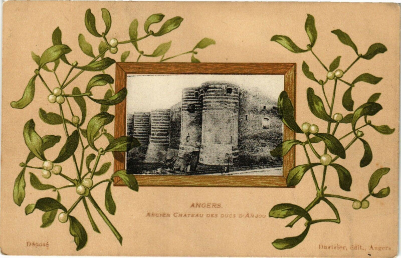 Carte postale ancienne Angers-Ancien Chateau des Ducs d'Anjou à Angers