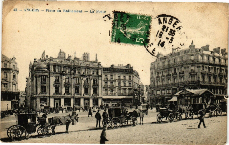 Carte postale ancienne Angers - Place du Ralliement - La Poste à Angers