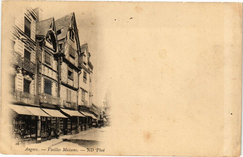 Carte postale ancienne Angers - Vieilles Maisons à Angers