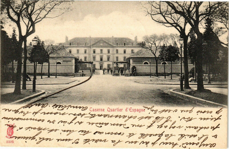 Carte postale ancienne Caserne Quartier d'Espagne