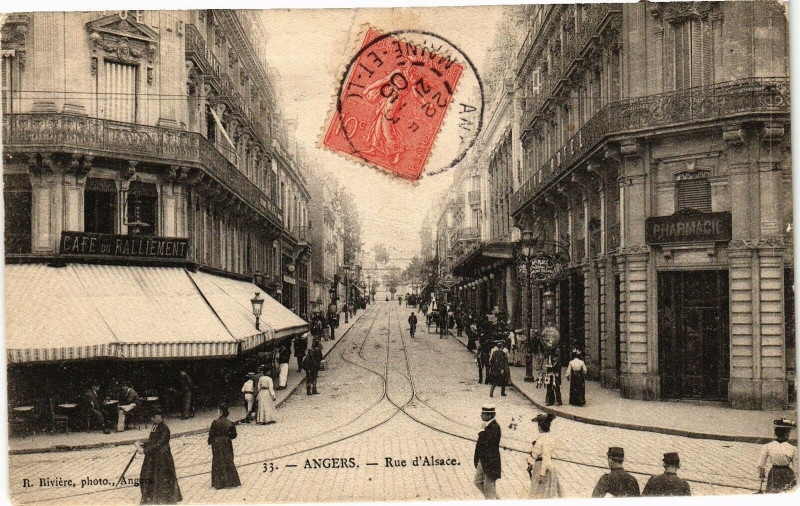 Carte postale ancienne Angers-Rue d'Alsace à Angers