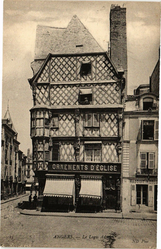 Carte postale ancienne Angers-Le Logis Adam à Angers