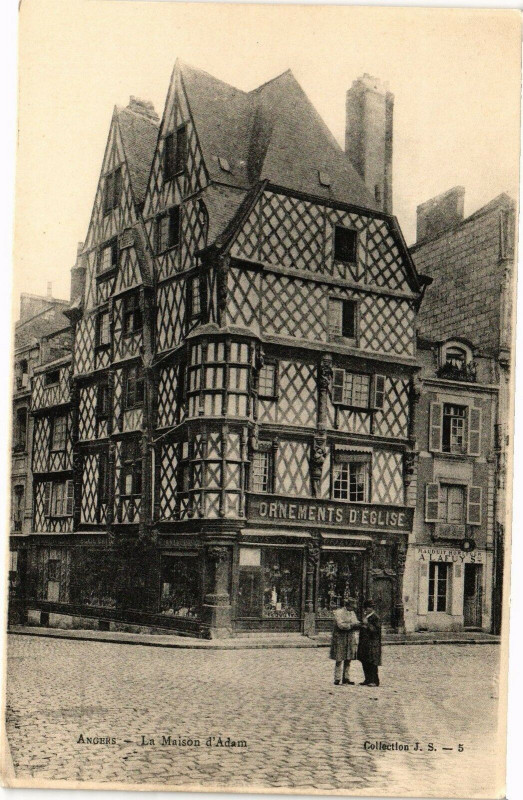 Carte postale ancienne Angers-La Maison d'Adam à Angers