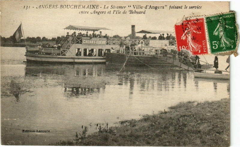 Carte postale ancienne Angers Bouchemaine-Le Steamer Ville d'Angers faisant le service à Angers