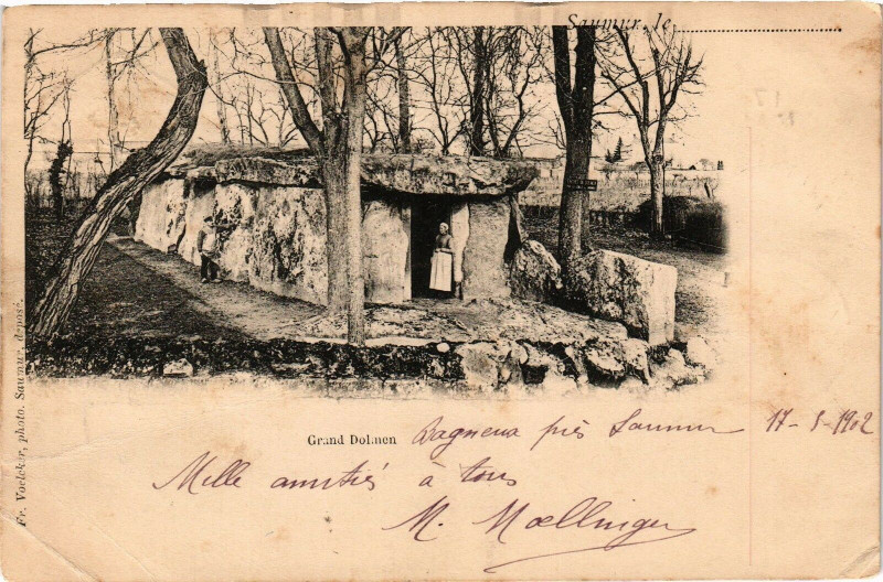 Carte postale ancienne Grand Dolmen (17 - 9 - 1902)
