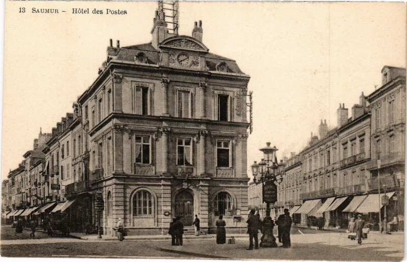 Carte postale ancienne Saumur - Hotel des Postes à Saumur