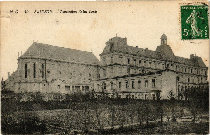 Carte postale ancienne Saumur - Institution Saint-Louis à Saumur