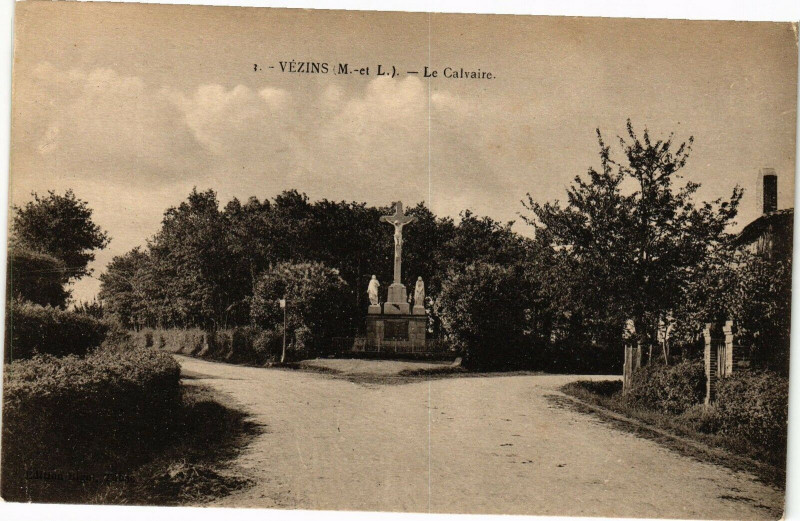 Carte postale ancienne Vezins - Le Calvaire à Vezins