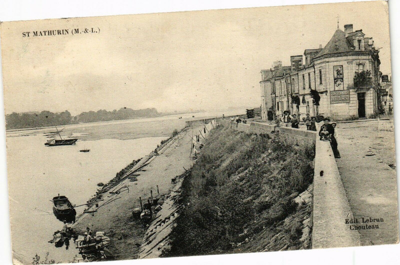 Carte postale ancienne Saint-Mathurin (M.-&-L.)