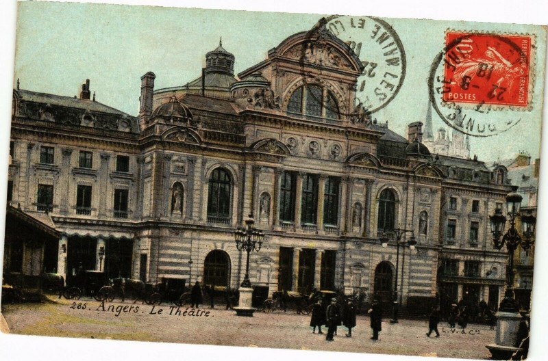 Carte postale ancienne Angers - Le Théatre à Angers