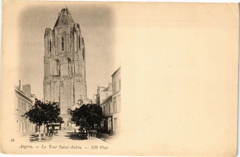 Carte postale ancienne Angers - La Tour Saint-Aubin à Angers