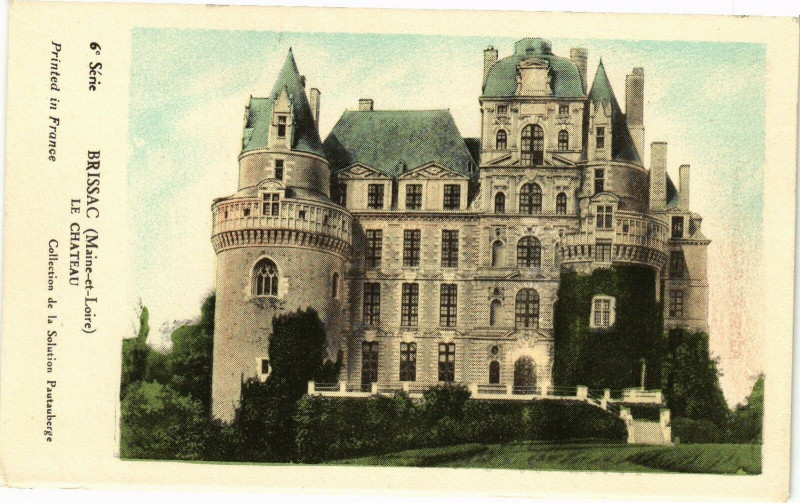 Carte postale ancienne Brissac (Maine-et-Loire) - Le Chateau