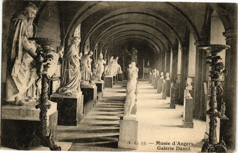 Carte postale ancienne Musée d'Angers - Galerie David à Angers
