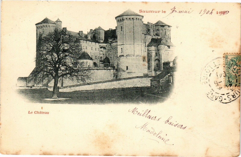 Carte postale ancienne Saumur le 7 mai 1904 - Le Chateau à Saumur